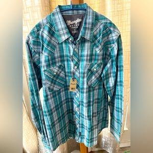 Men’s Wrangler Retro Premium Long Sleeve Western Snap